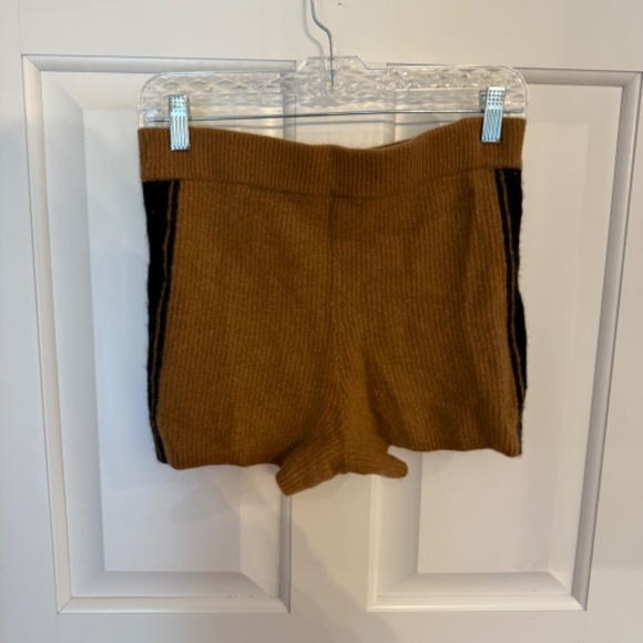 NEW Set Victorias Secret Luxury Butterscotch Cashmere Short Sweater 31202 - Picture 9 of 12